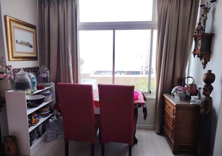 To Let 1 Bedroom Property for Rent in Strand Central Western Cape